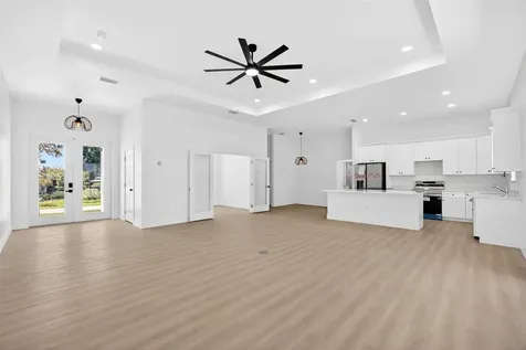 200 Leach Drive Punta Gorda FL 33950