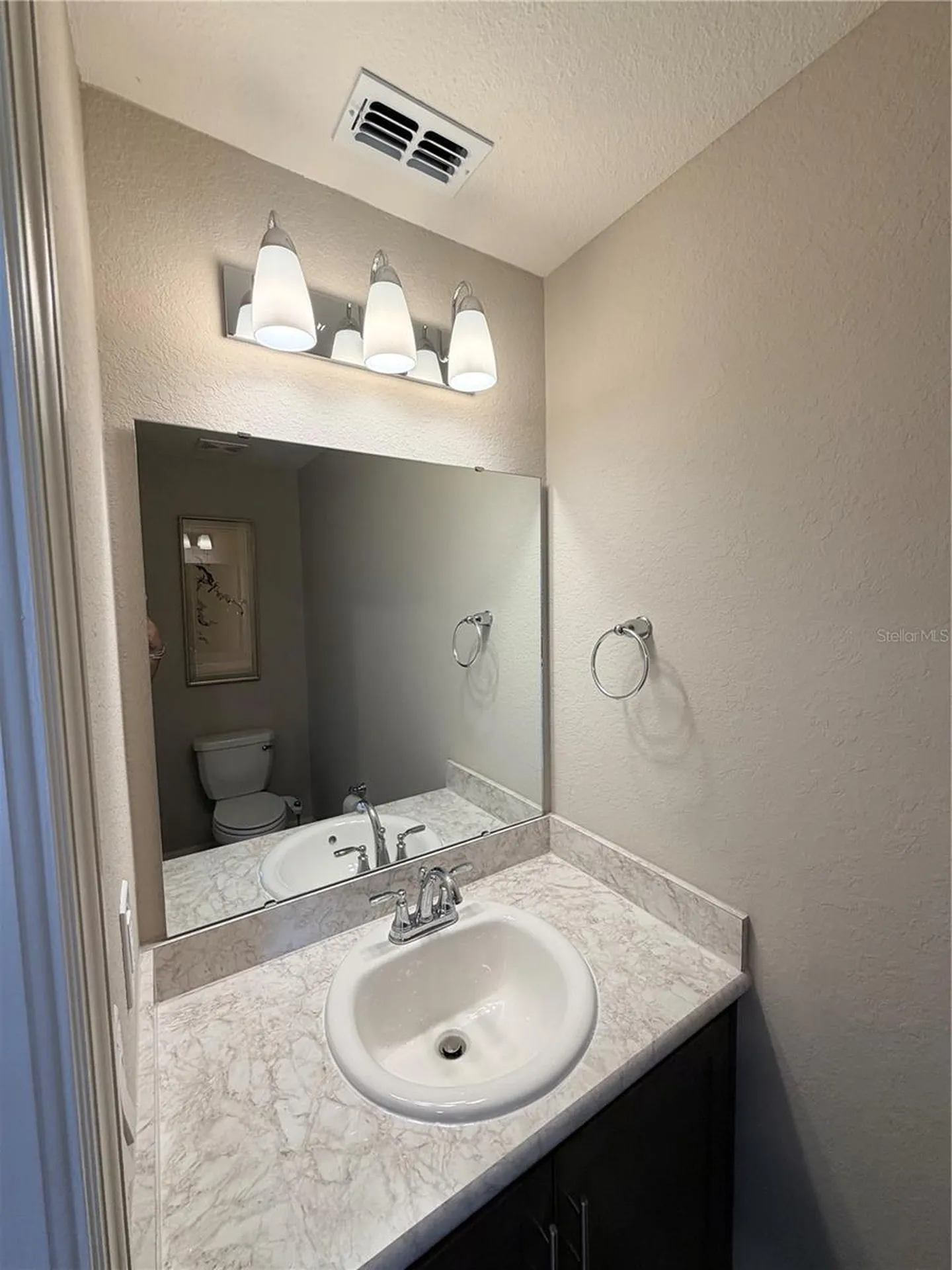 2738 Idyll Lakes Circle Plant City FL 33566