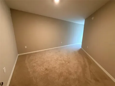2738 Idyll Lakes Circle Plant City FL 33566