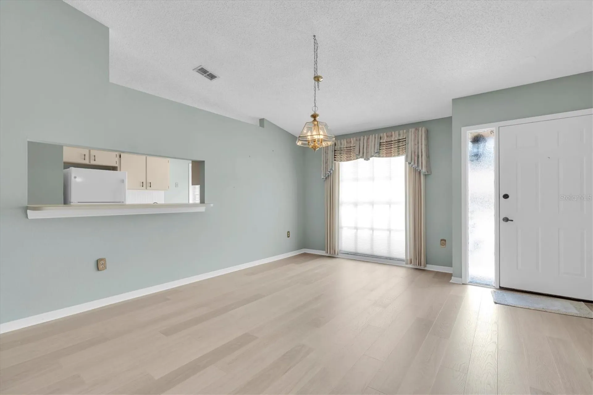 2023 Nash Drive Clearwater FL 33763