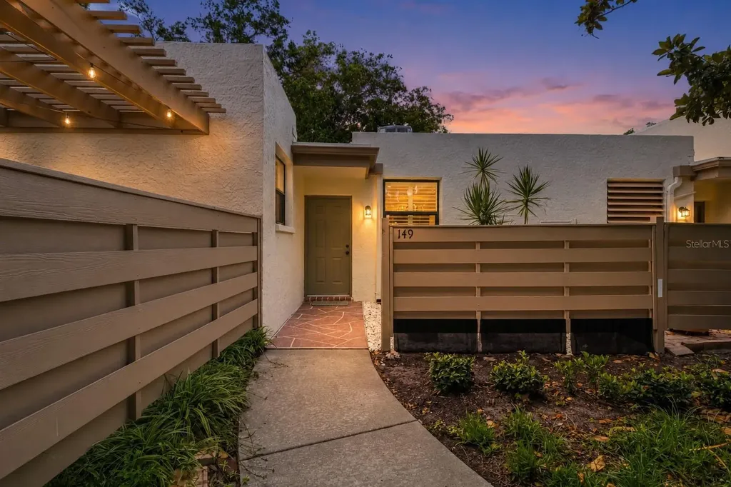 149 Pinehurst Drive Bradenton FL 34210