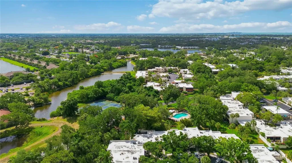 149 Pinehurst Drive Bradenton FL 34210
