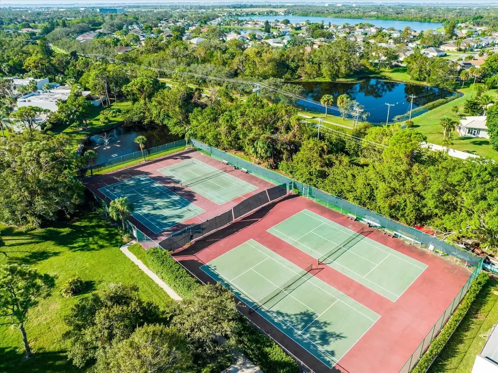 149 Pinehurst Drive Bradenton FL 34210