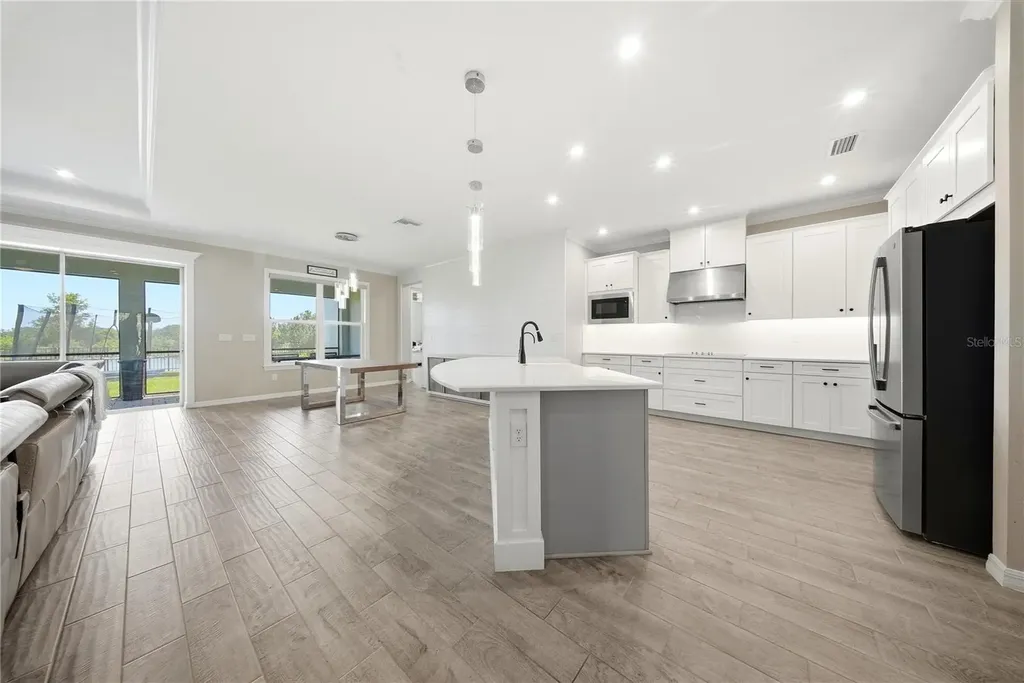 7121 Bradbury Circle Wesley Chapel FL 33545