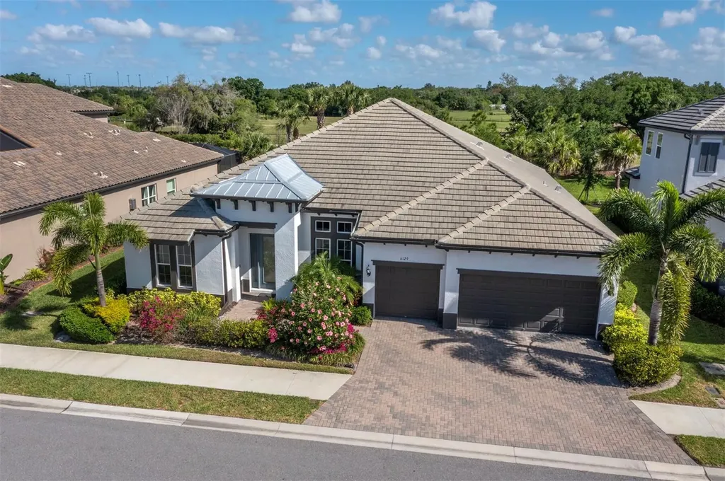 6129 Lungo Lago Drive Sarasota FL 34241