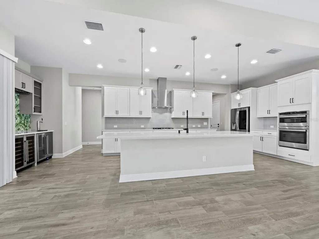 6129 Lungo Lago Drive Sarasota FL 34241