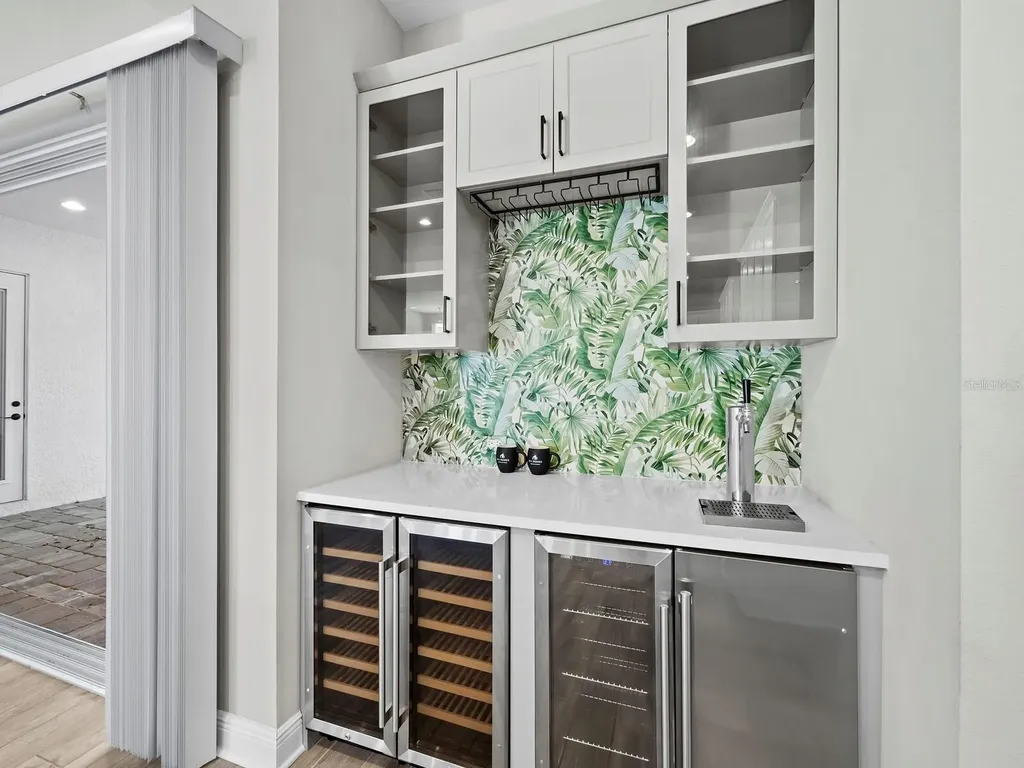 6129 Lungo Lago Drive Sarasota FL 34241