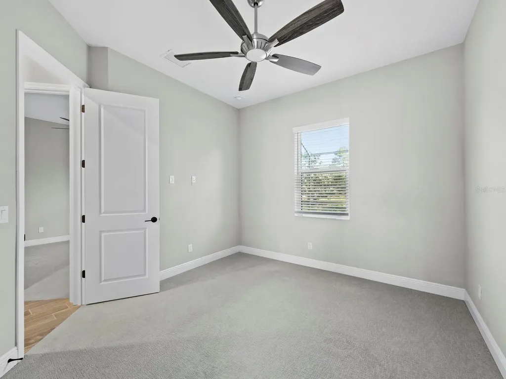 6129 Lungo Lago Drive Sarasota FL 34241
