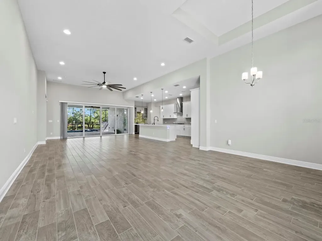 6129 Lungo Lago Drive Sarasota FL 34241