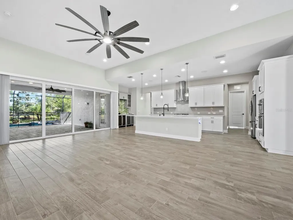 6129 Lungo Lago Drive Sarasota FL 34241