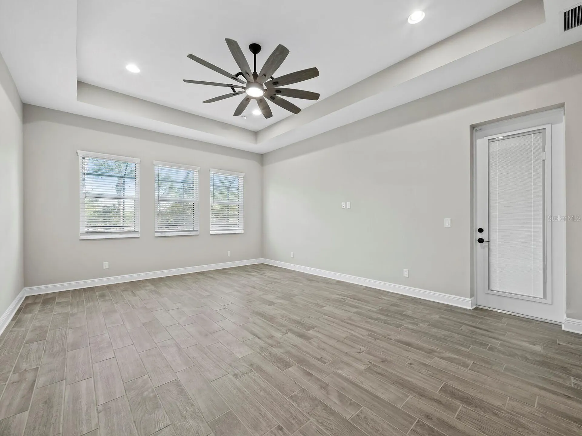 6129 Lungo Lago Drive Sarasota FL 34241