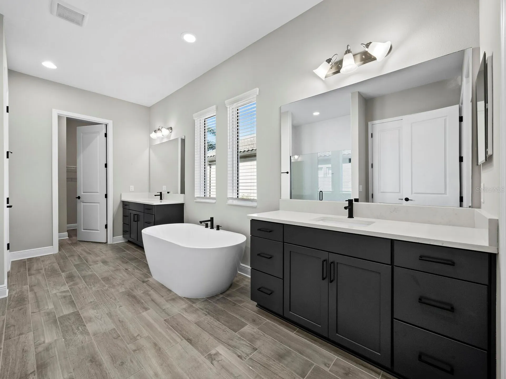 6129 Lungo Lago Drive Sarasota FL 34241