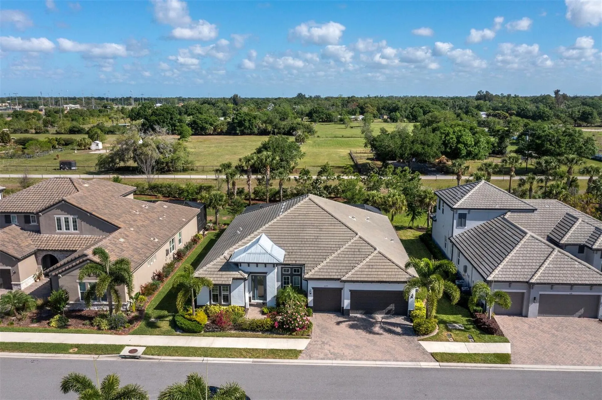 6129 Lungo Lago Drive Sarasota FL 34241