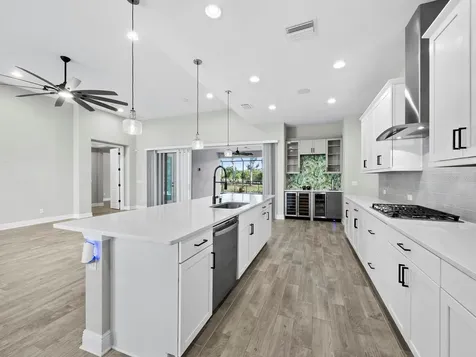 6129 Lungo Lago Drive Sarasota FL 34241