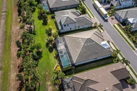 6129 Lungo Lago Drive Sarasota FL 34241