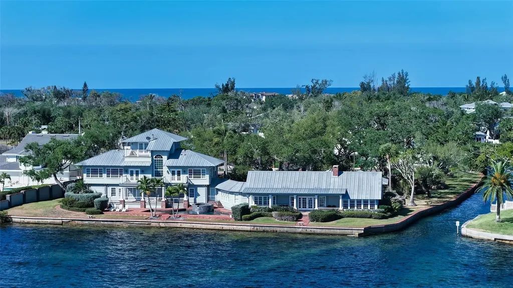 1249 S Basin Lane Sarasota FL 34242