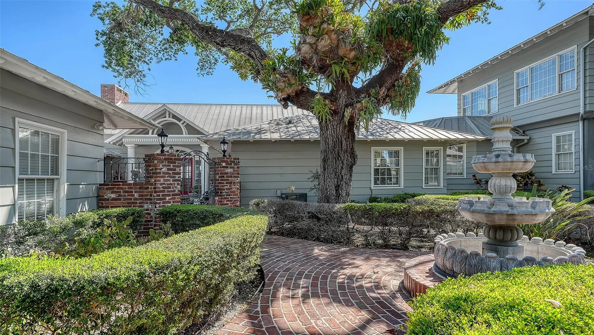 1249 S Basin Lane Sarasota FL 34242