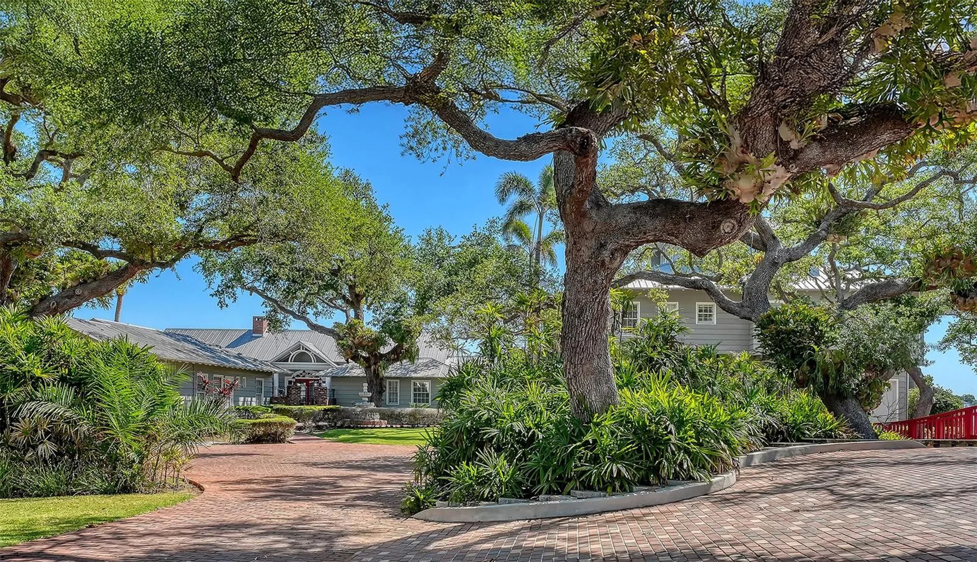 1249 S Basin Lane Sarasota FL 34242