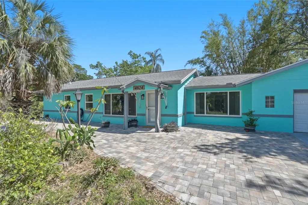 4624 27th Avenue S Gulfport FL 33711