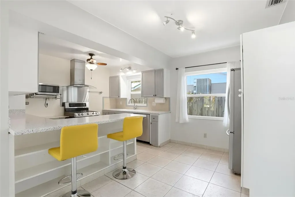 4624 27th Avenue S Gulfport FL 33711