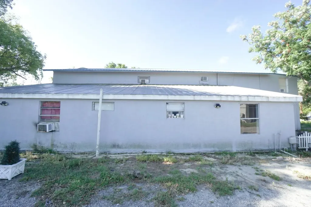 53 Bluff Lake Road Mascotte FL 34753