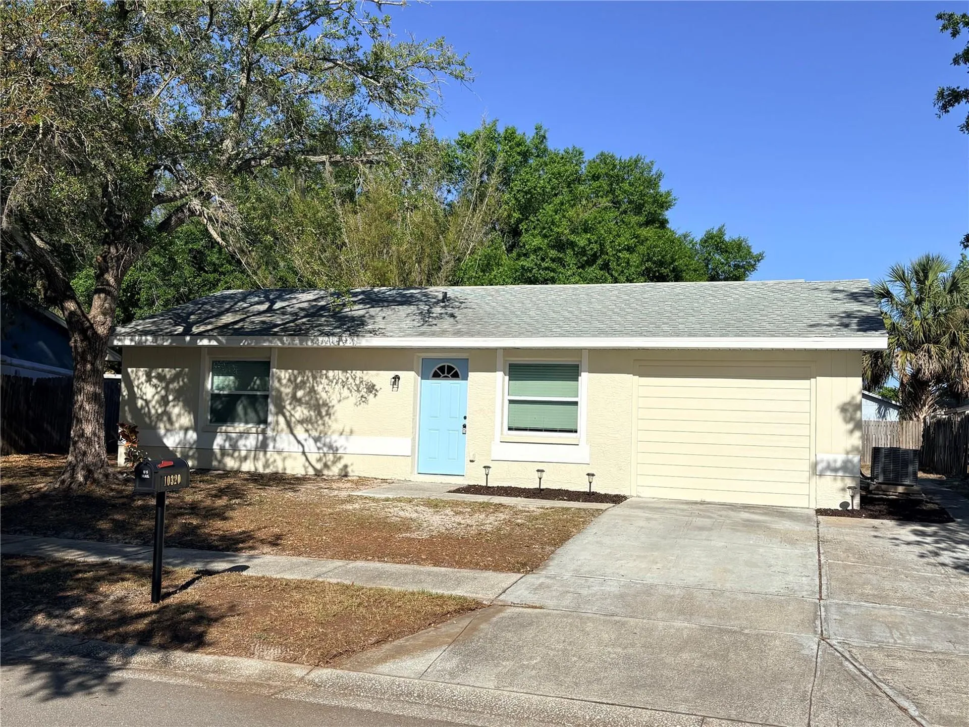 10320 County Lake Drive Port Richey FL 34668
