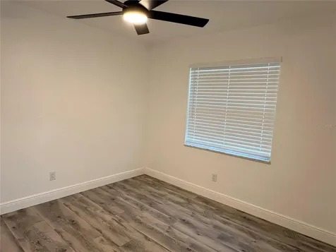 10320 County Lake Drive Port Richey FL 34668