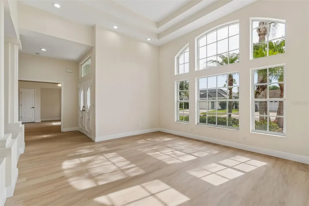 19004 Saint Laurent Drive Lutz FL 33558