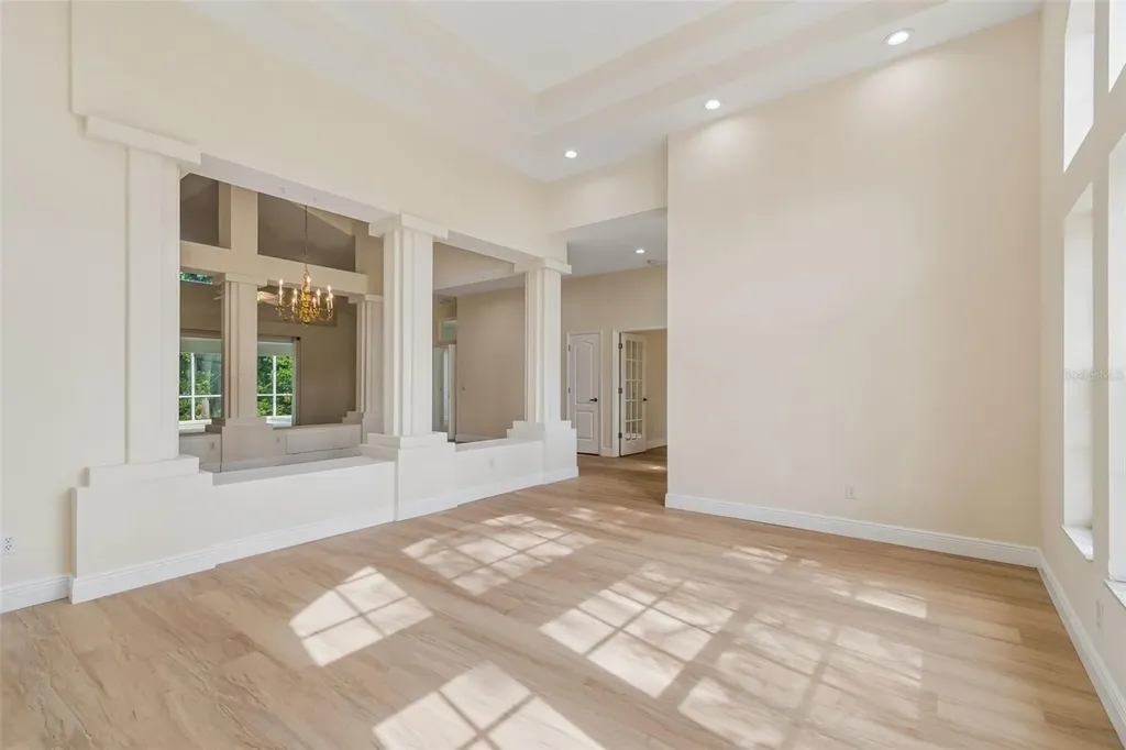 19004 Saint Laurent Drive Lutz FL 33558