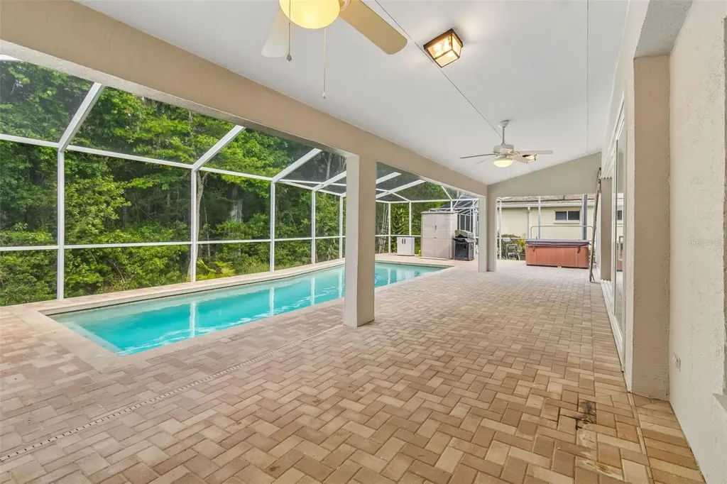 19004 Saint Laurent Drive Lutz FL 33558