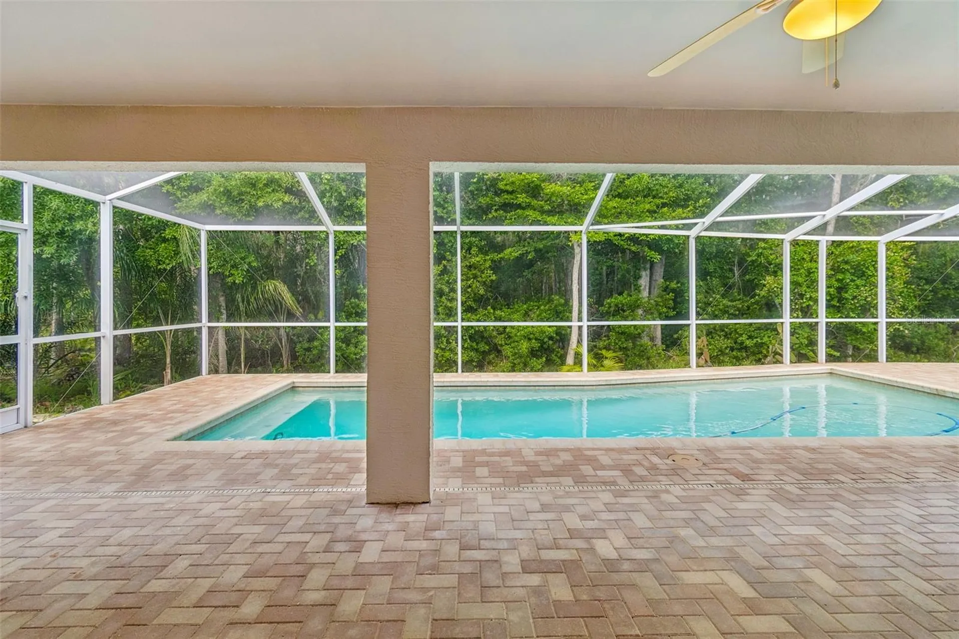 19004 Saint Laurent Drive Lutz FL 33558