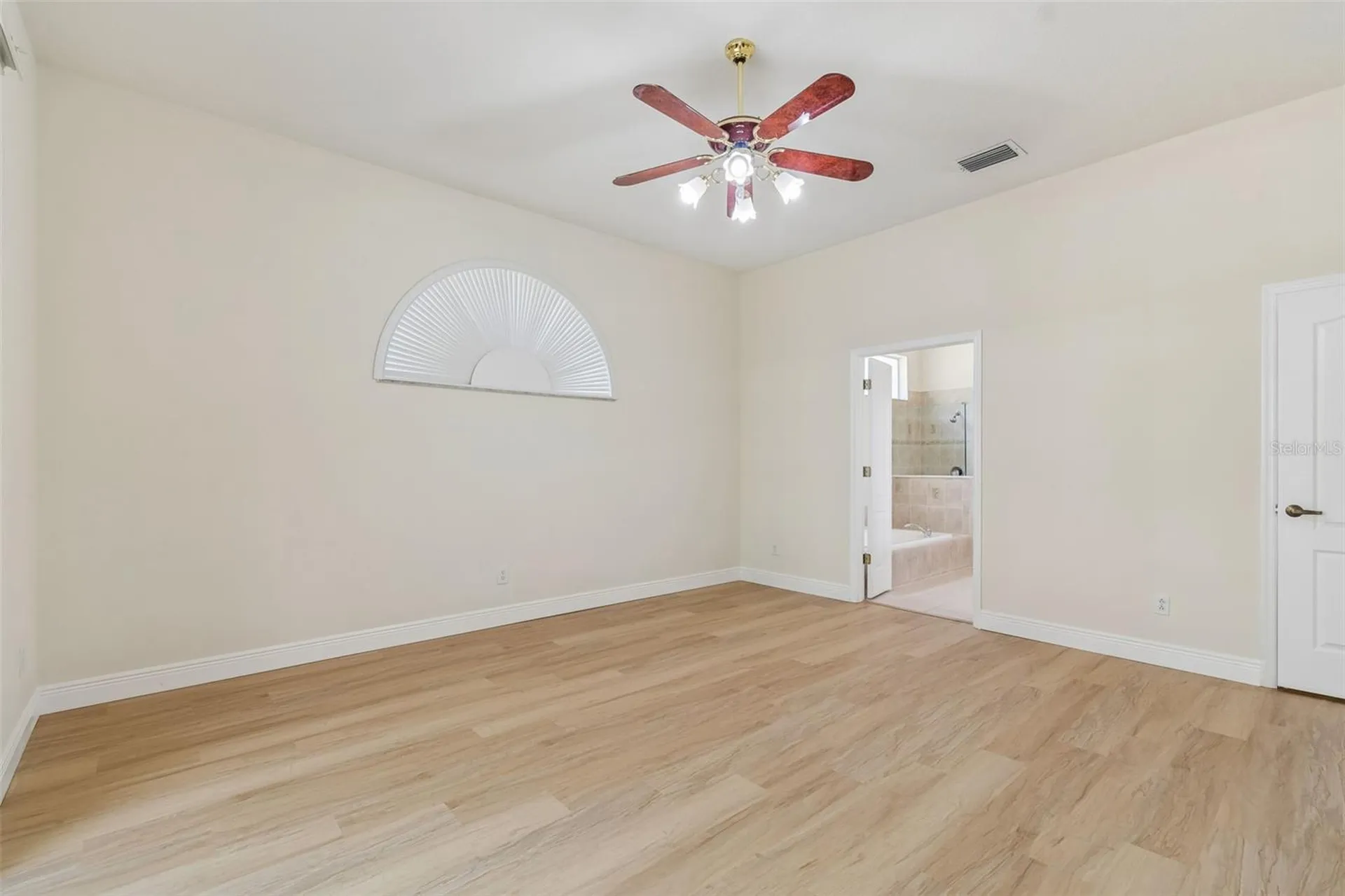 19004 Saint Laurent Drive Lutz FL 33558