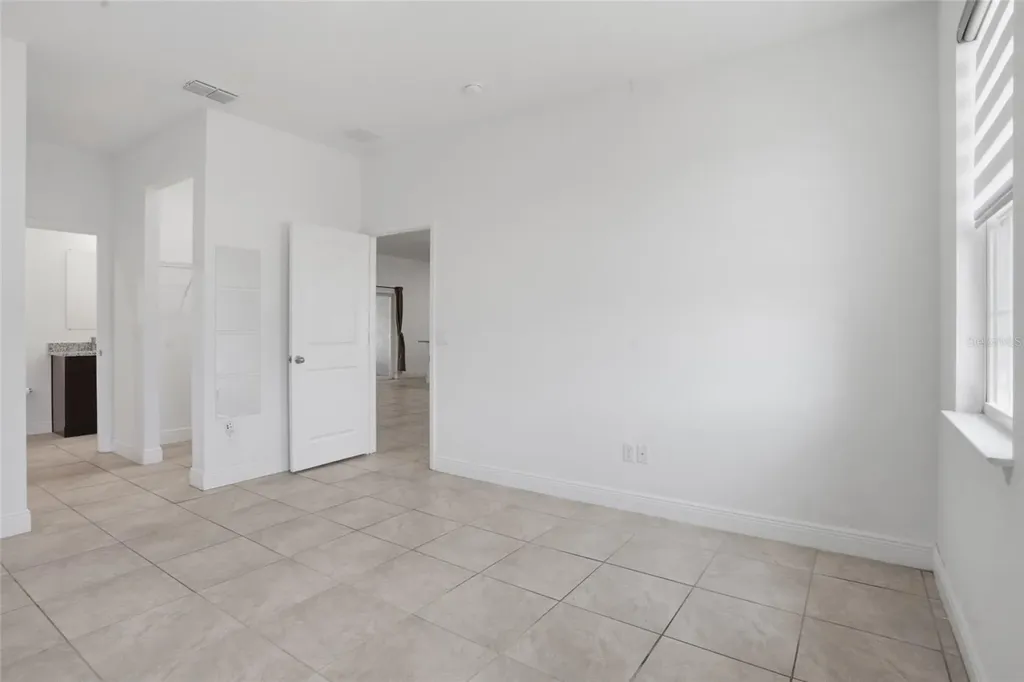 1010 Mayfair Place Kissimmee FL 34758