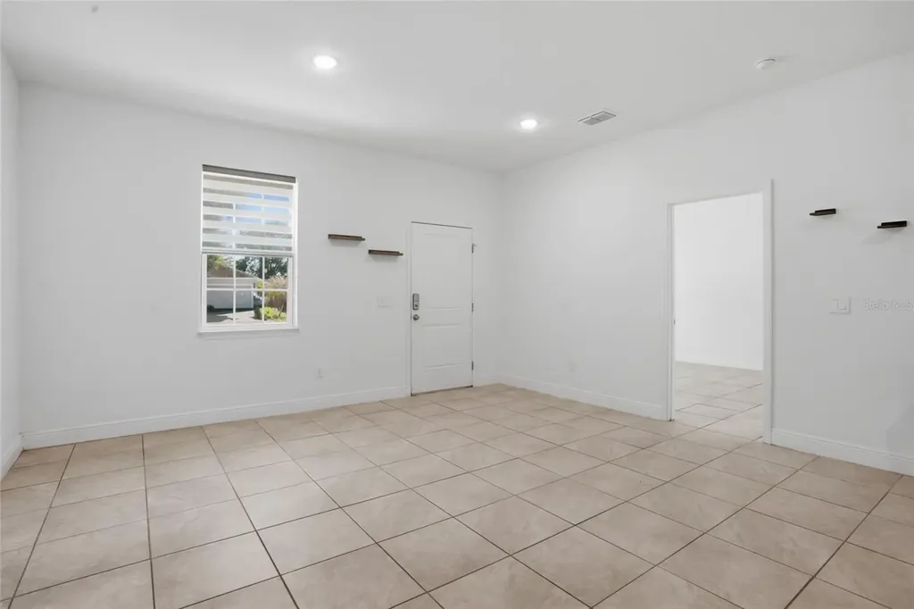 1010 Mayfair Place Kissimmee FL 34758