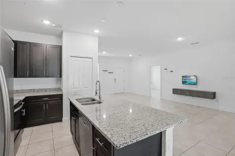 1010 Mayfair Place Kissimmee FL 34758