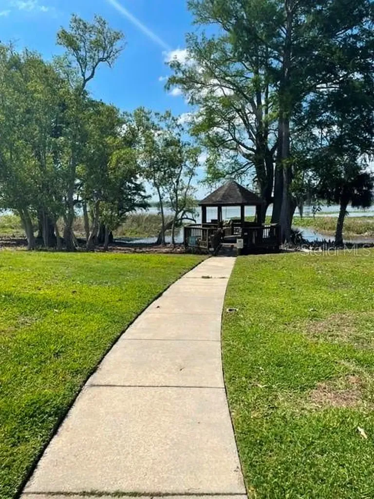 2040 San Marcos Drive SE Winter Haven FL 33880