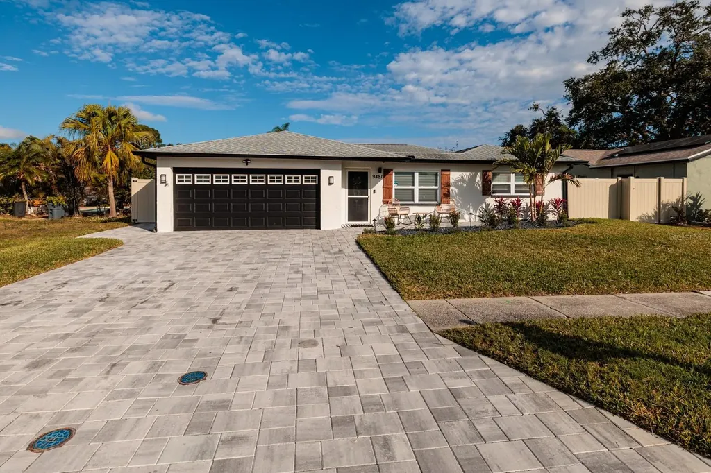 9481 Monica Drive Seminole FL 33777