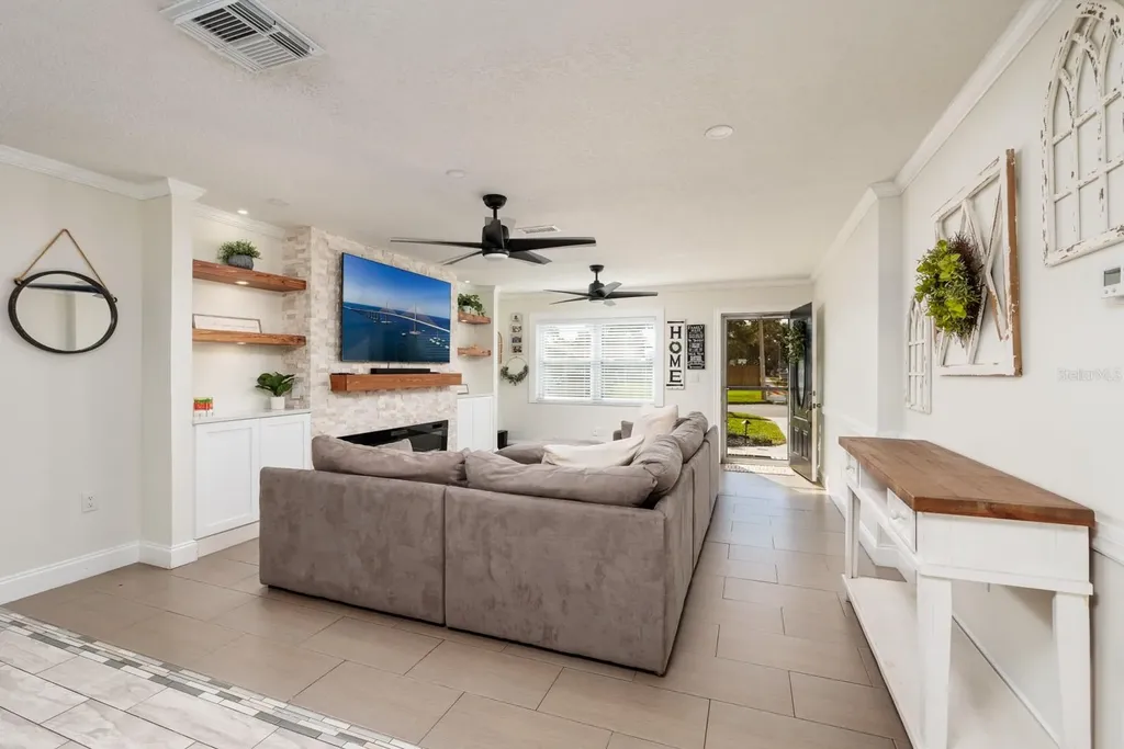 9481 Monica Drive Seminole FL 33777
