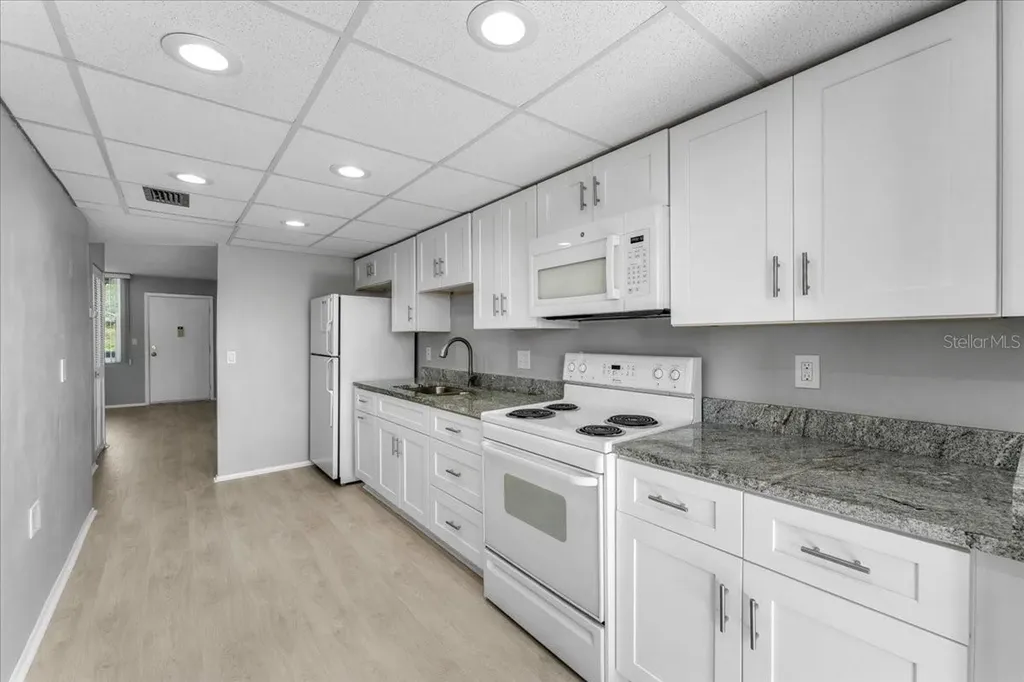 4885 1st Street NE St Petersburg FL 33703
