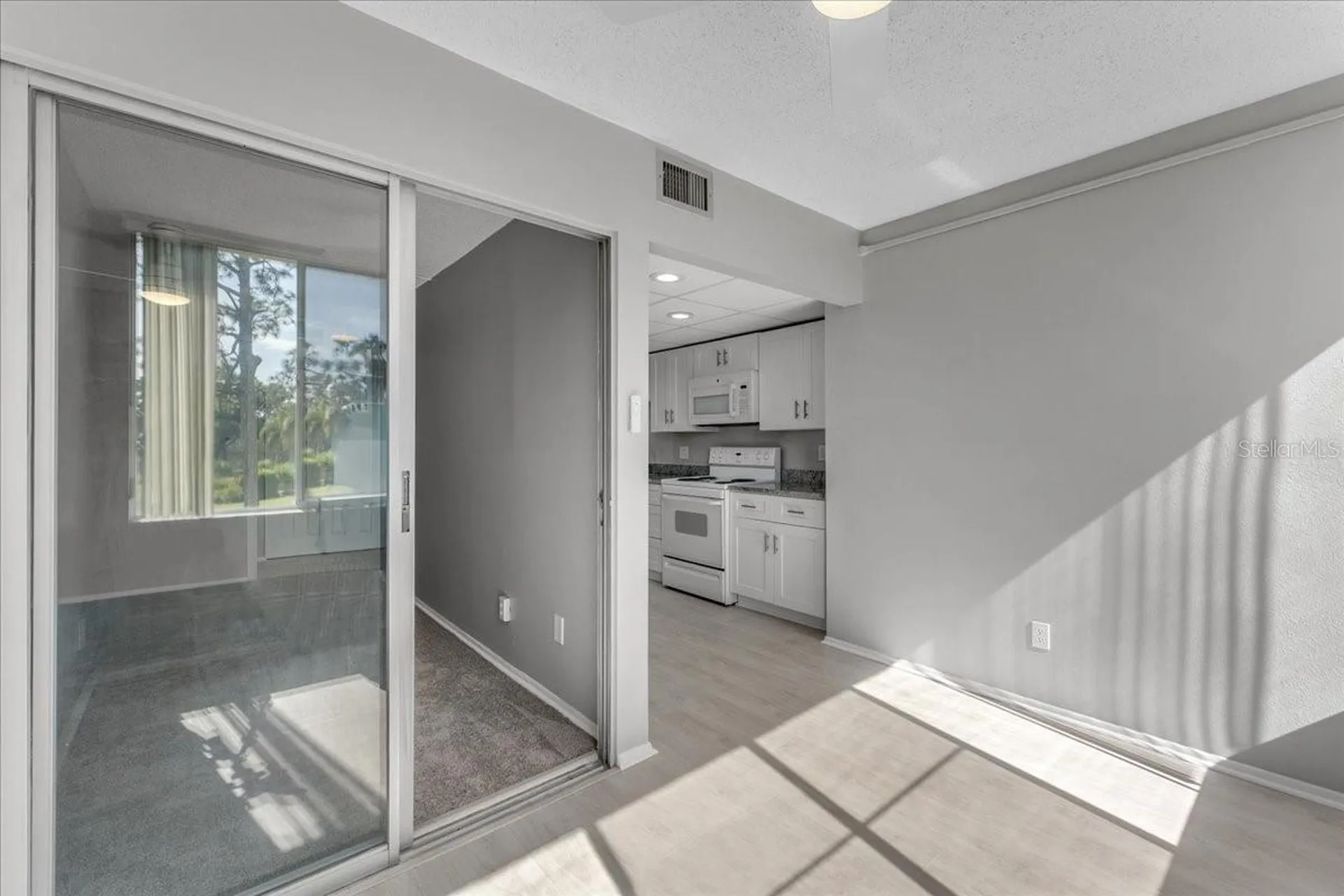 4885 1st Street NE St Petersburg FL 33703