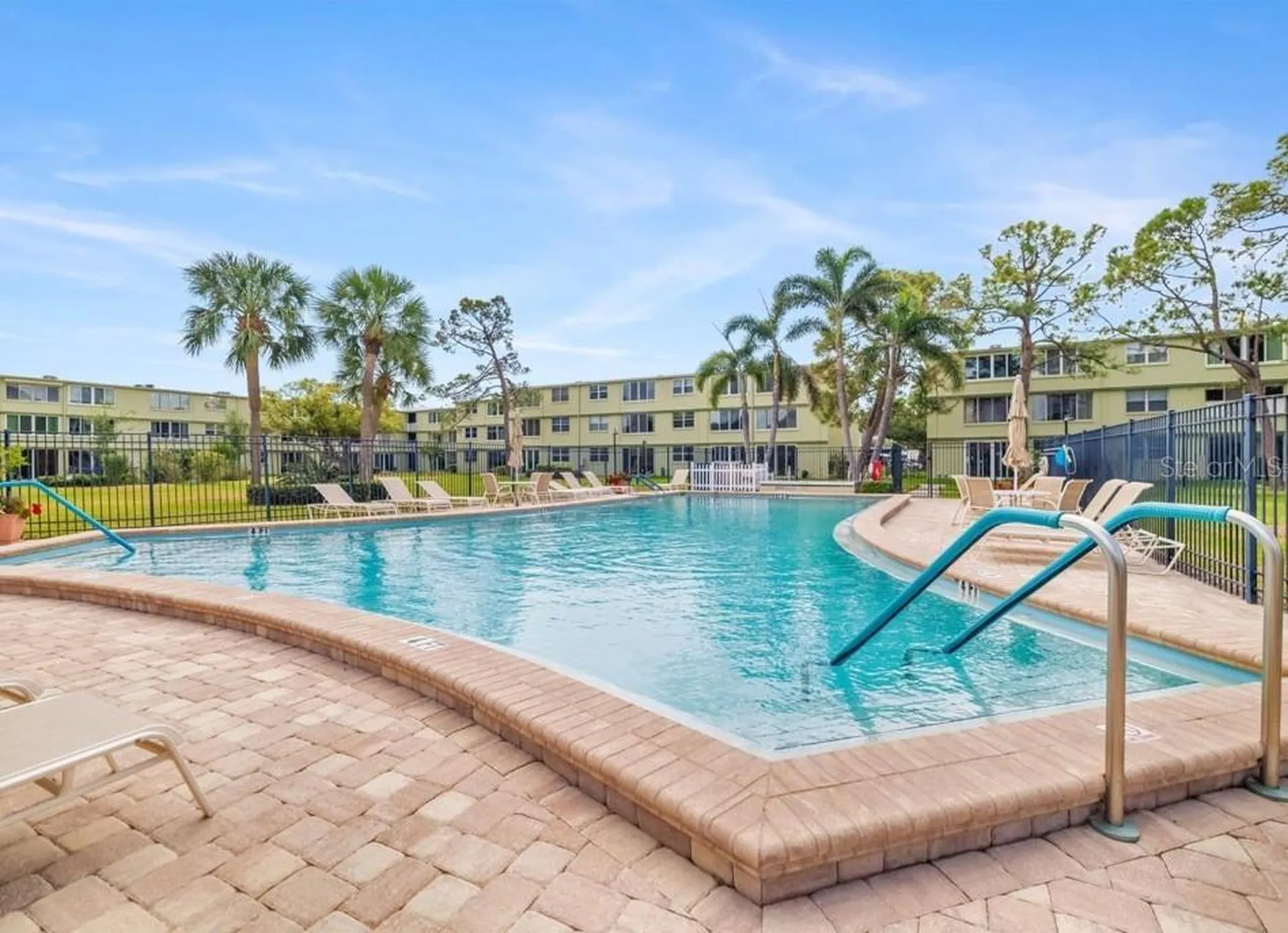 4885 1st Street NE St Petersburg FL 33703