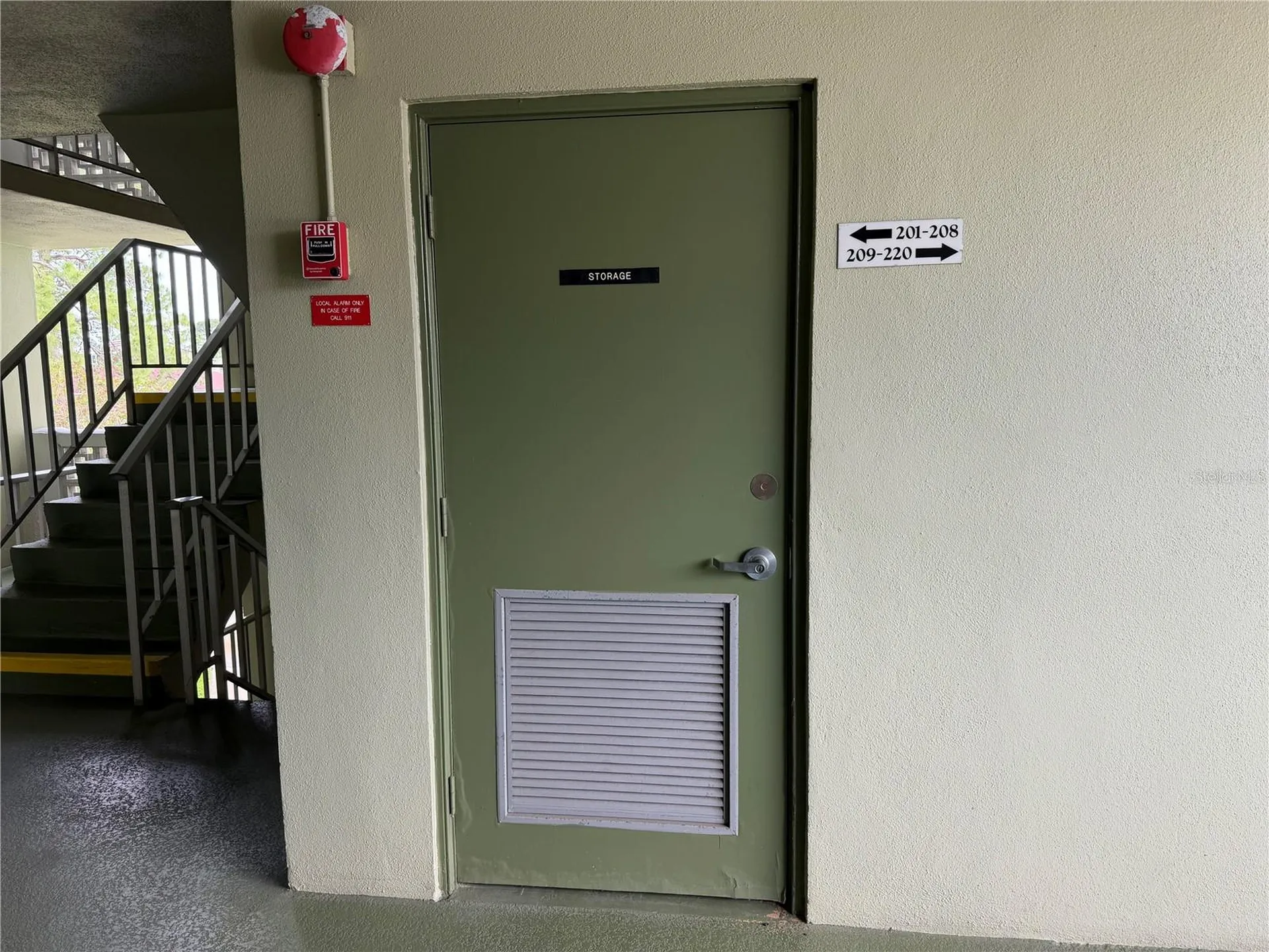 4885 1st Street NE St Petersburg FL 33703