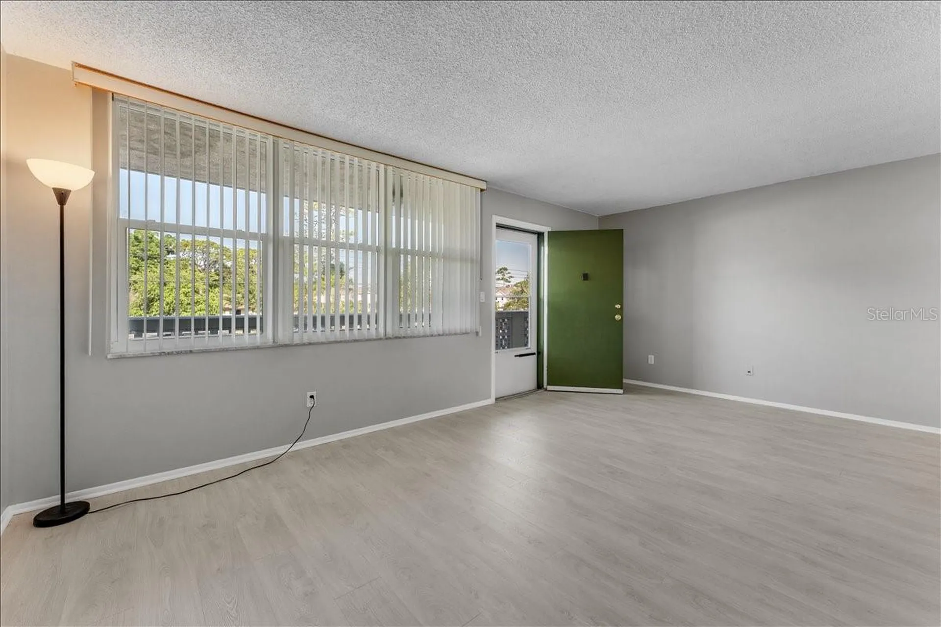 4885 1st Street NE St Petersburg FL 33703