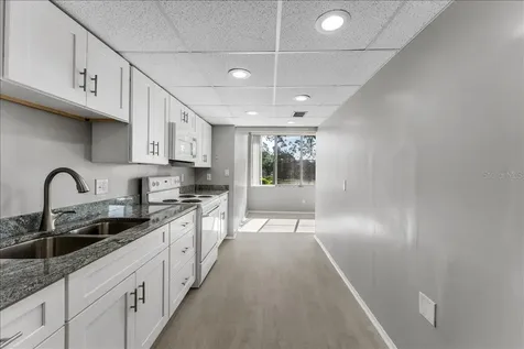 4885 1st Street NE St Petersburg FL 33703