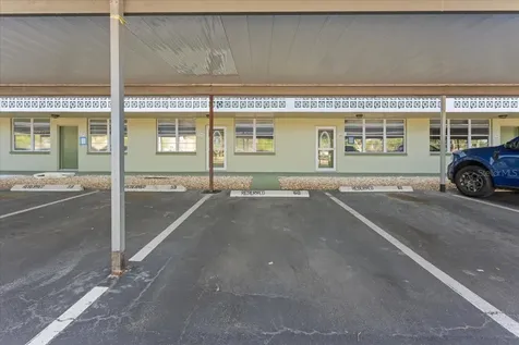 4885 1st Street NE St Petersburg FL 33703