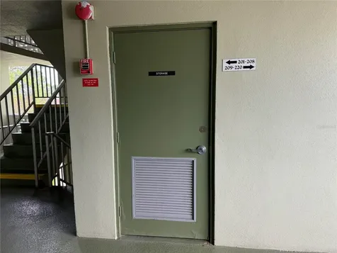 4885 1st Street NE St Petersburg FL 33703