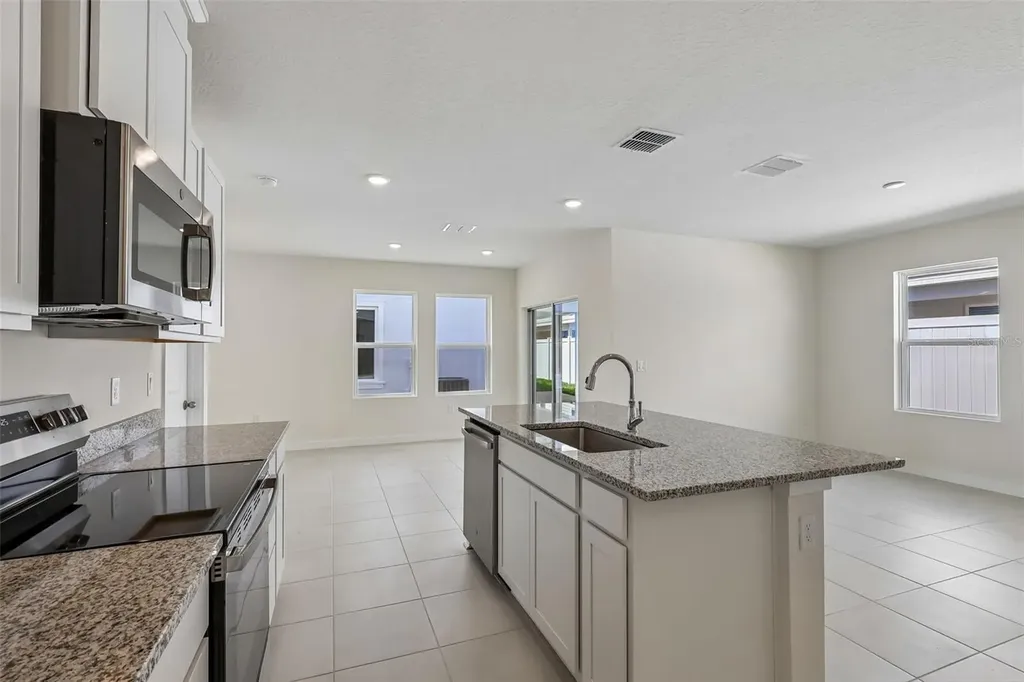 2700 Meadow Crest Drive St Cloud FL 34773