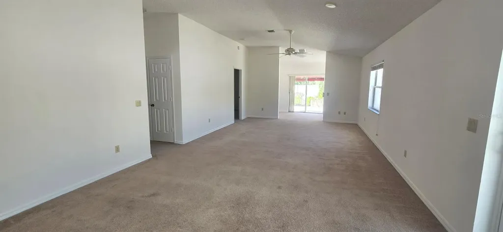 628 Dominguez Drive Lady Lake FL 32159