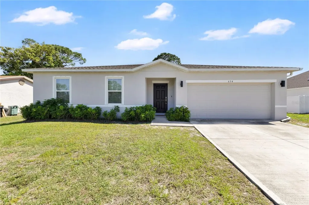 634 Brickell Street SE Palm Bay FL 32909
