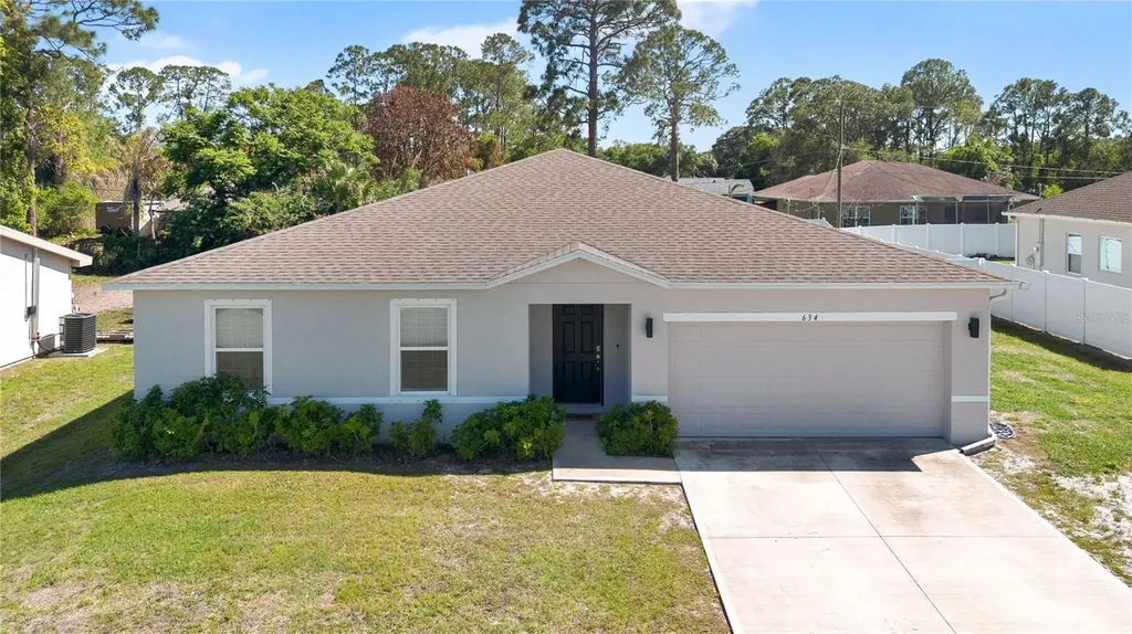 634 Brickell Street SE Palm Bay FL 32909